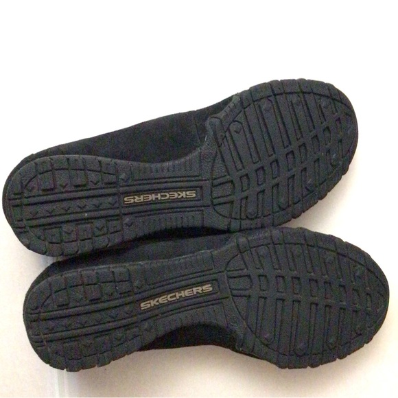 -Sketchers Black Leather loafers size 8, used in good condition, memory foam - Picture 4 of 4